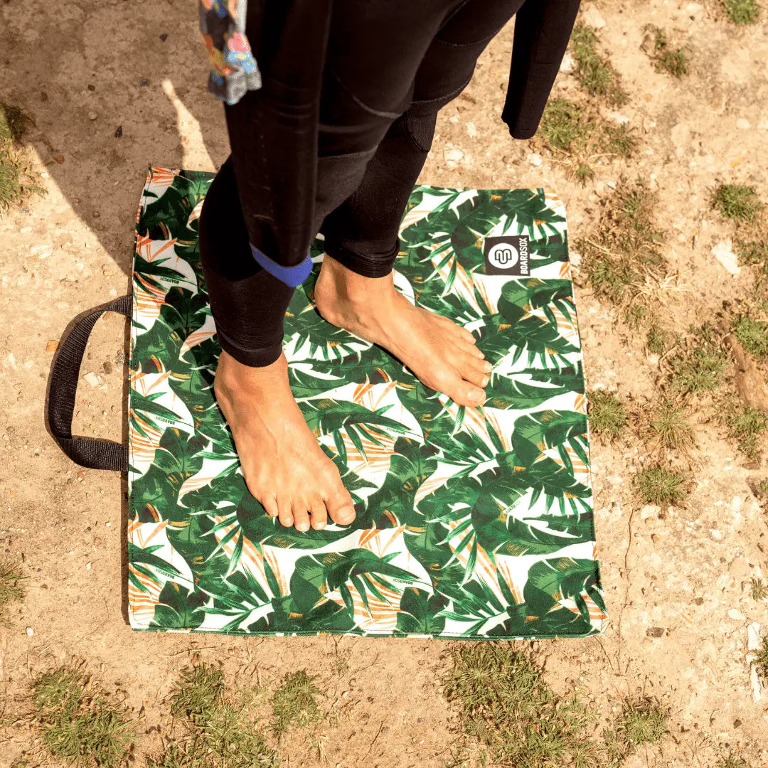 Green Leaf Boardsox Surf Change Mat - BOARDSOX® Australia